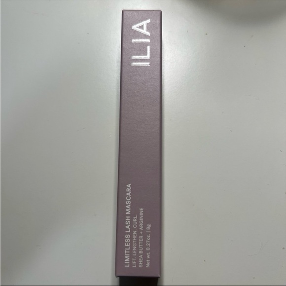 ILIA Limitless Lash Mascara - Black - Picture 1 of 1